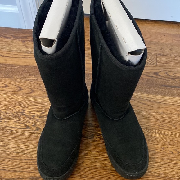 Women’s Ultra Tall Revival Tasman Braid in Black. Size 7. Used Great Condition. - Picture 5 of 8